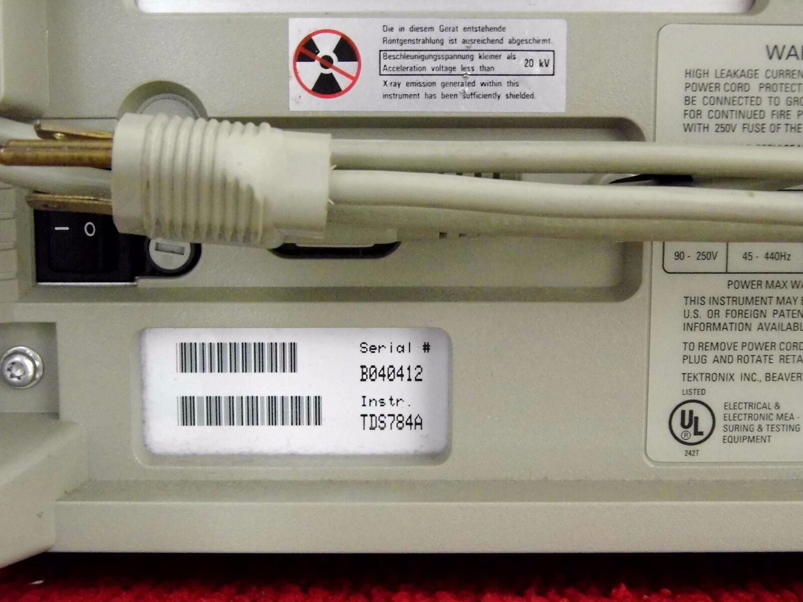 Tektronix TDS784A DPO Oscilloscope 1GHz, 4GS/s Tektronix TDS784A DPO Oscilloscope 1GHz, 4GS/s